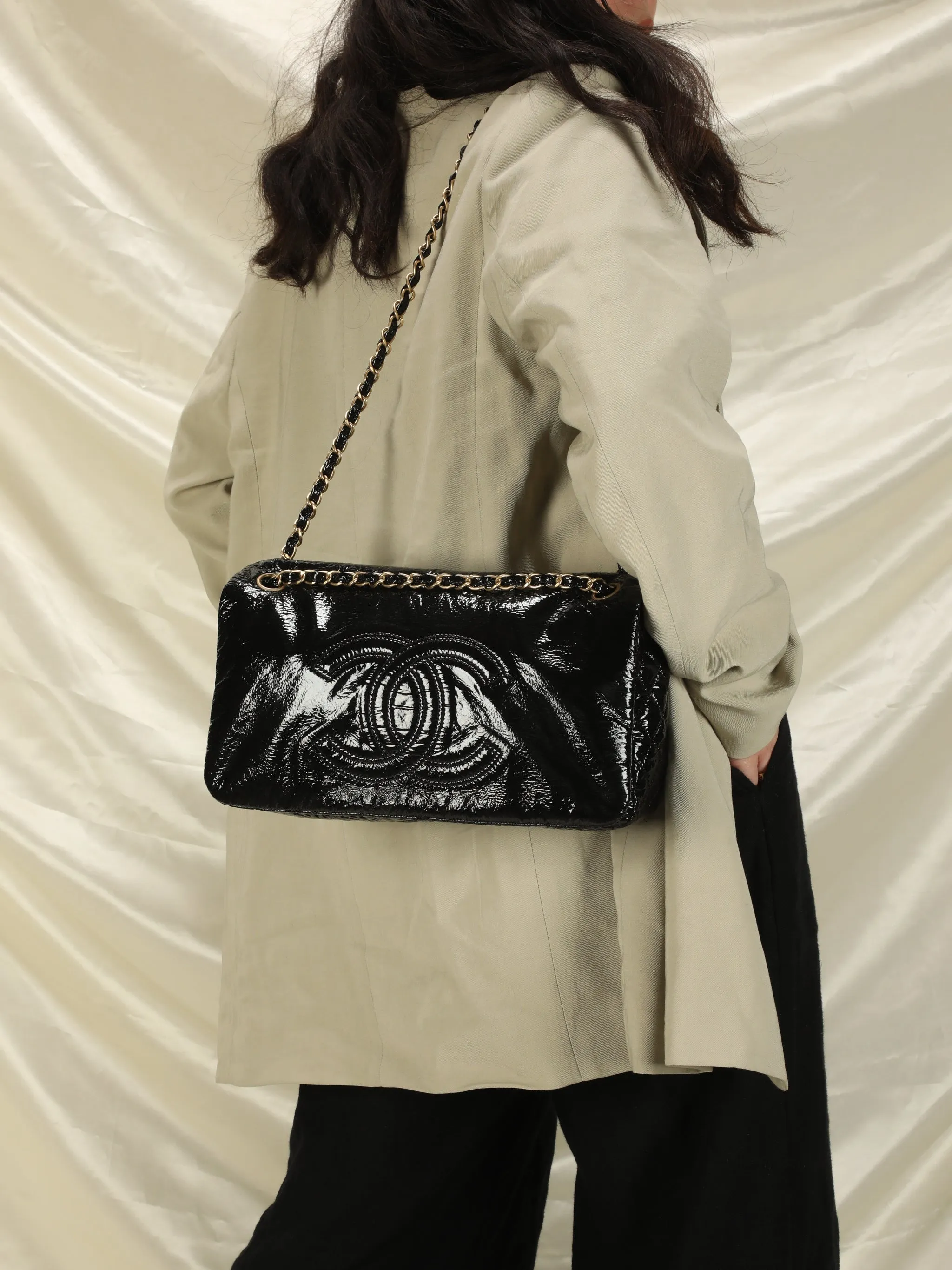 CL Timeless Patent Shoulder Bag