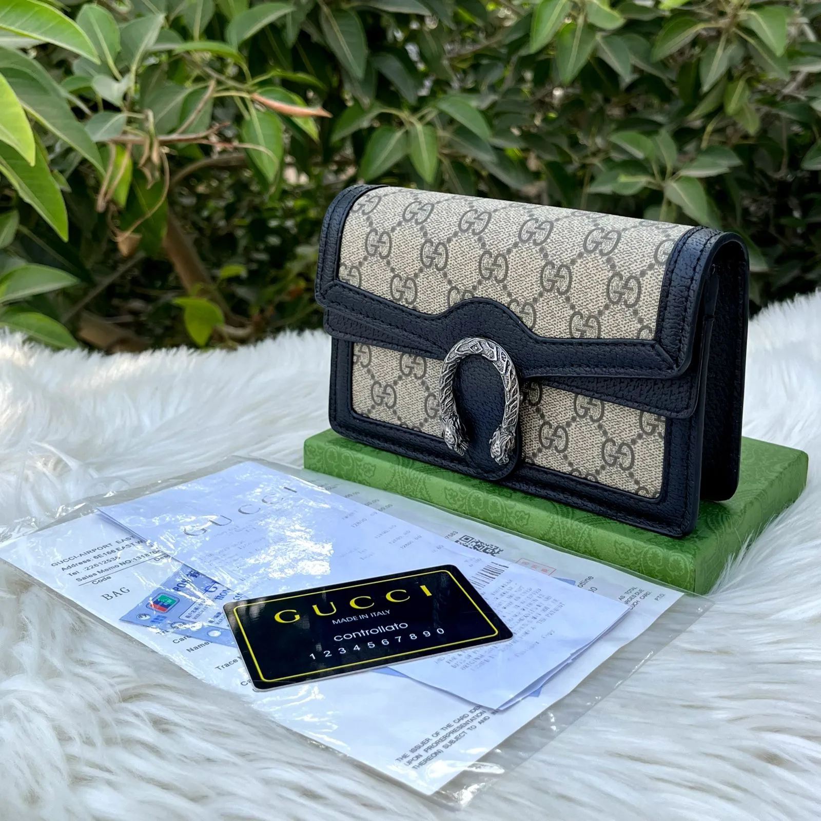 Gucci Dionysus-Inspired Super Mini Crossbody (Black/Beige)