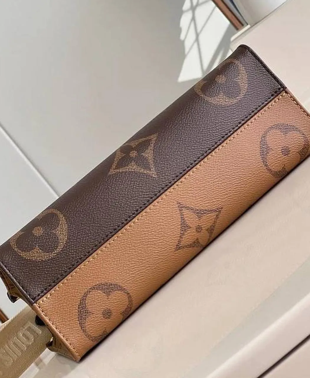 Lady LV On-The-Go Bag with Long Strap (Brown LV)