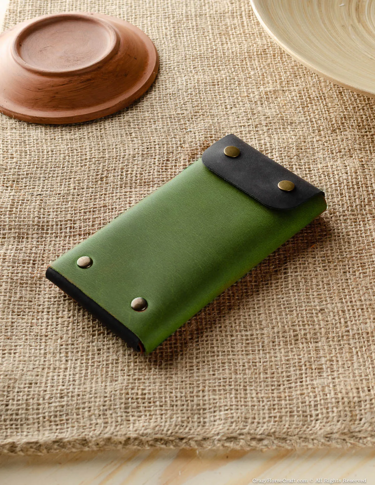 Minimalist Leather Wallet / Phone Case | Alpine Green